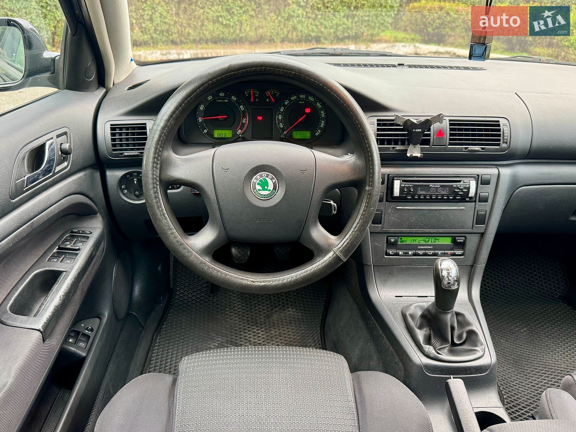 Skoda Superb 2006 VIN TMBDL23U16B047926 фото оголошення 26 з 34