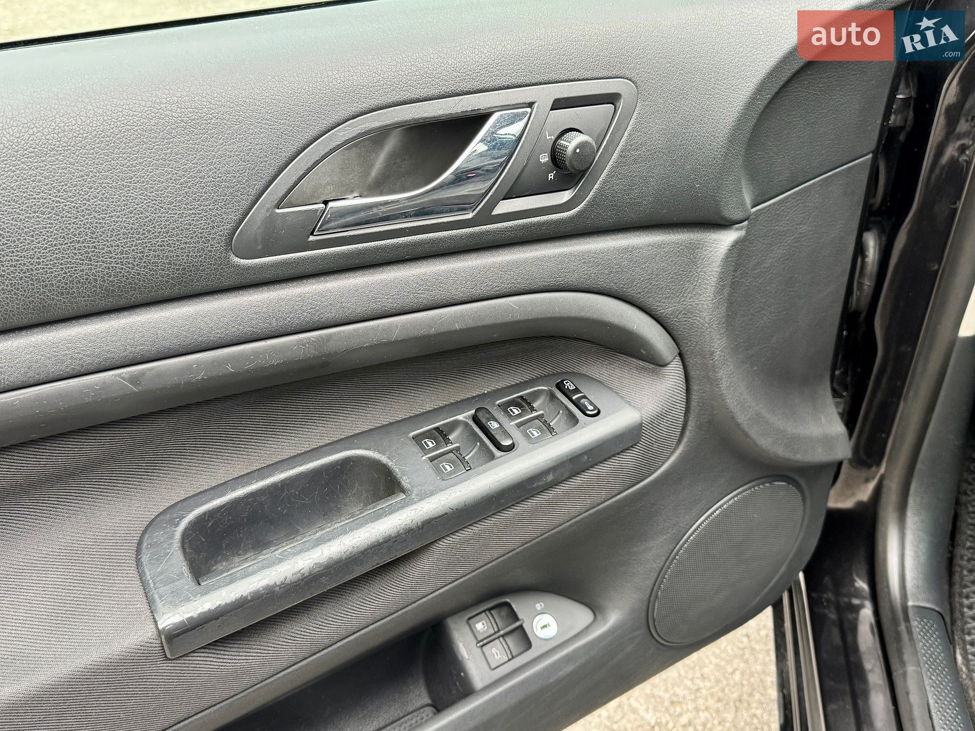 Skoda Superb 2006 VIN TMBDL23U16B047926 фото оголошення 27 з 34