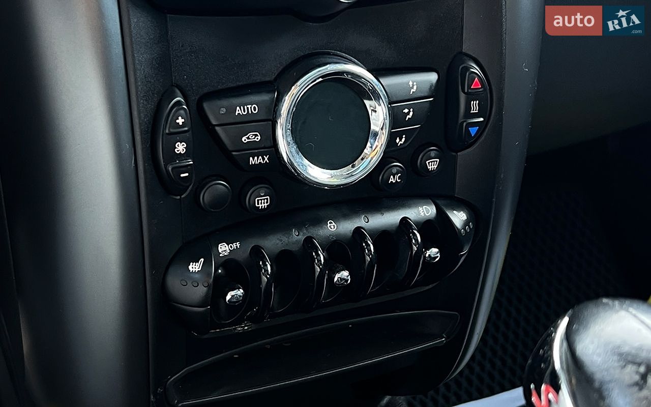 MINI Countryman 2014 VIN WMWZC5C53EWP36399 фото оголошення 18 з 24