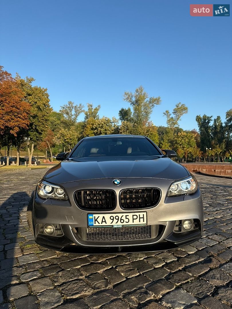 BMW 5 Series 2013 VIN WBA5B3C58ED533140 фото оголошення 6 з 36