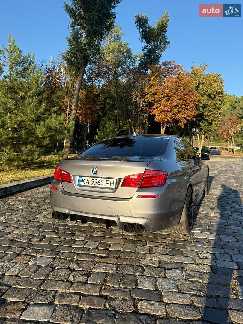 BMW 5 Series 2013 VIN WBA5B3C58ED533140 фото оголошення 7 з 36