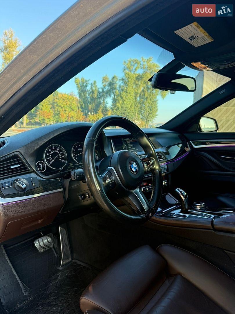 BMW 5 Series 2013 VIN WBA5B3C58ED533140 фото оголошення 10 з 36