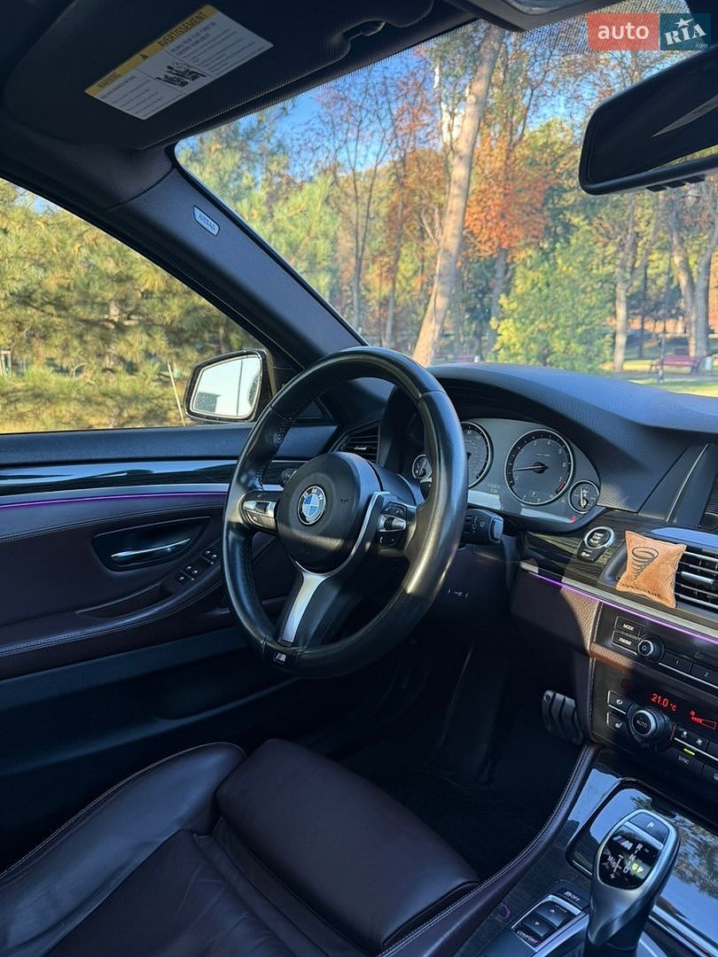 BMW 5 Series 2013 VIN WBA5B3C58ED533140 фото оголошення 12 з 36