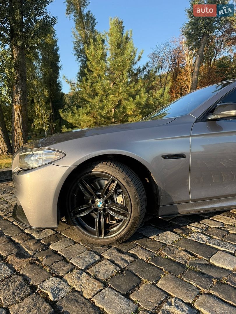 BMW 5 Series 2013 VIN WBA5B3C58ED533140 фото оголошення 25 з 36