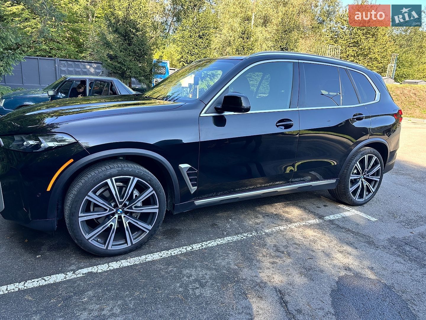 BMW X5 2023 VIN 5UX23EU06R9U25933 фото оголошення 17 з 70