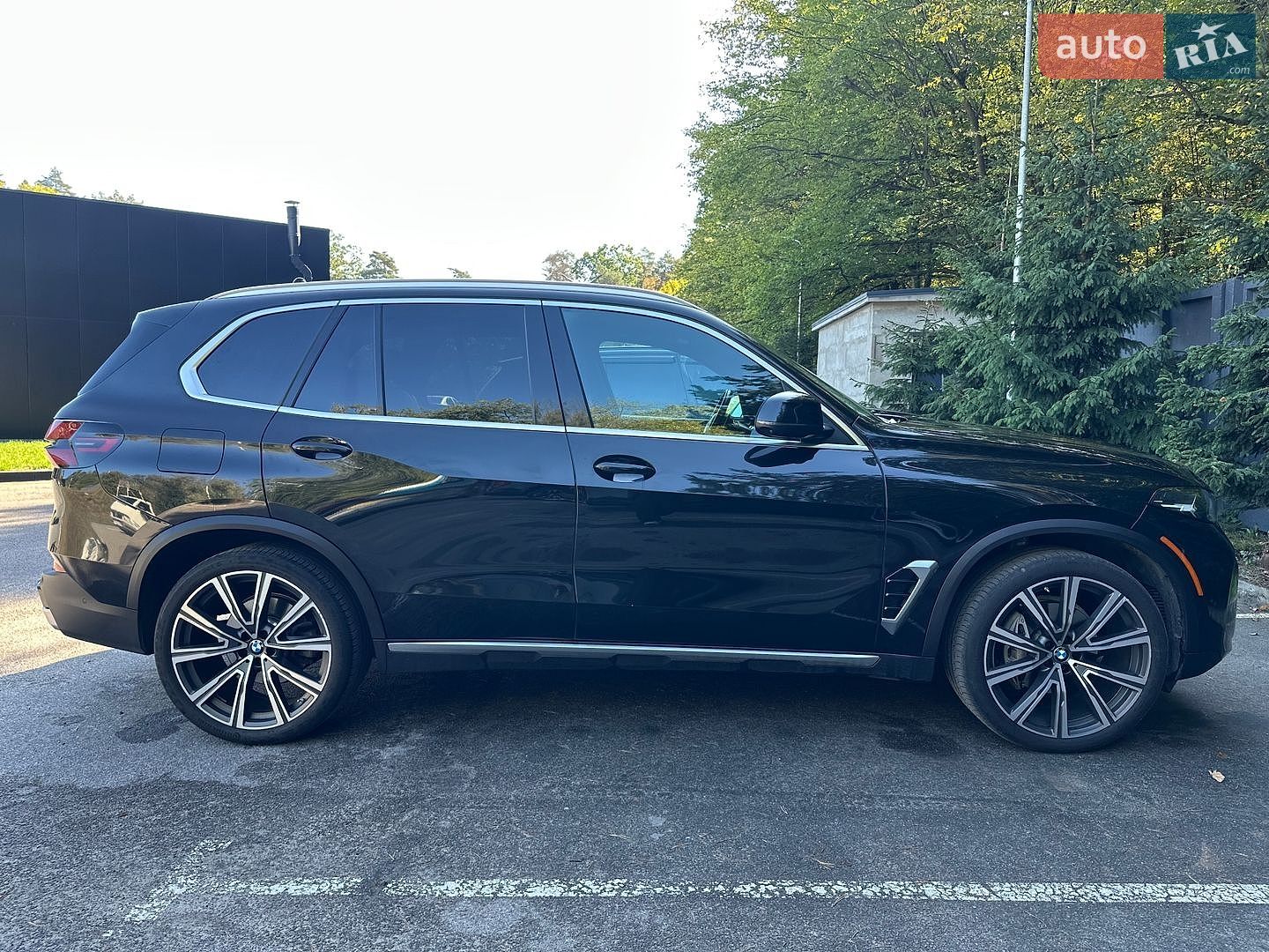 BMW X5 2023 VIN 5UX23EU06R9U25933 фото оголошення 15 з 70