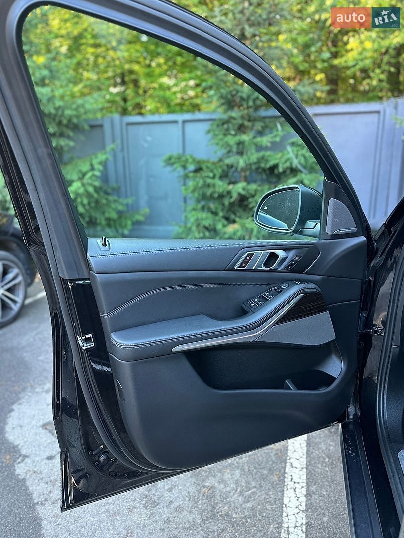 BMW X5 2023 VIN 5UX23EU06R9U25933 фото оголошення 68 з 70