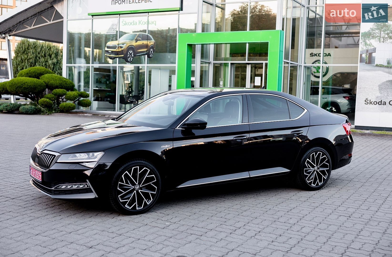 Skoda Superb 2021 VIN TMBCR7NP2M7079315 фото оголошення 4 з 118