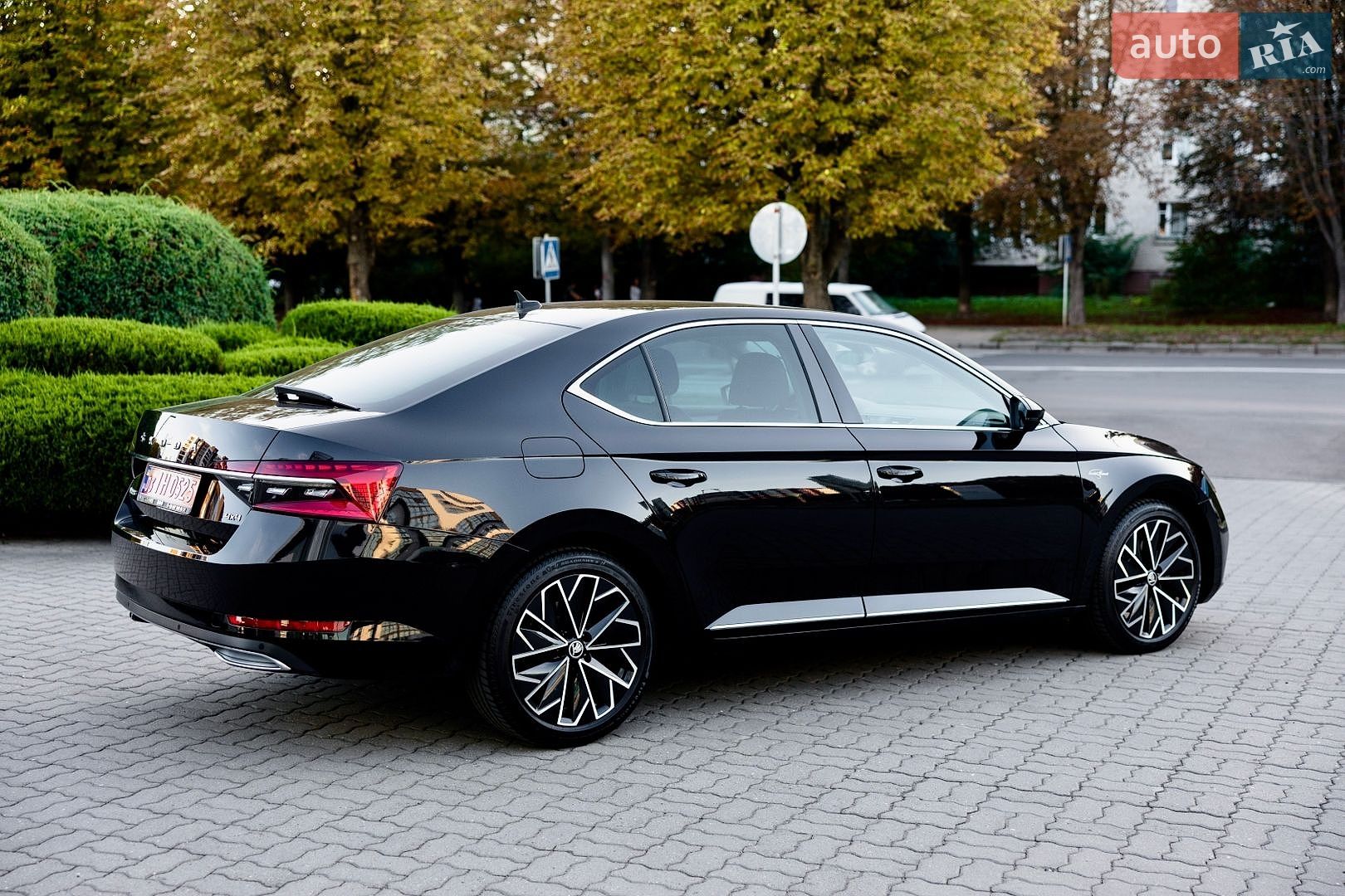 Skoda Superb 2021 VIN TMBCR7NP2M7079315 фото оголошення 11 з 118