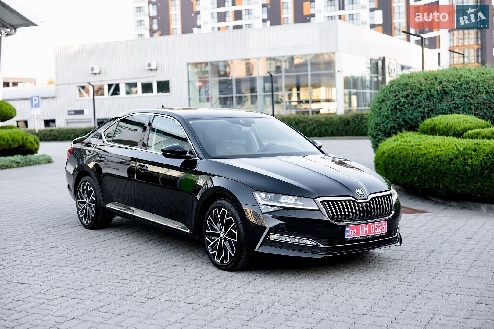 Skoda Superb 2021 VIN TMBCR7NP2M7079315 фото оголошення 14 з 118