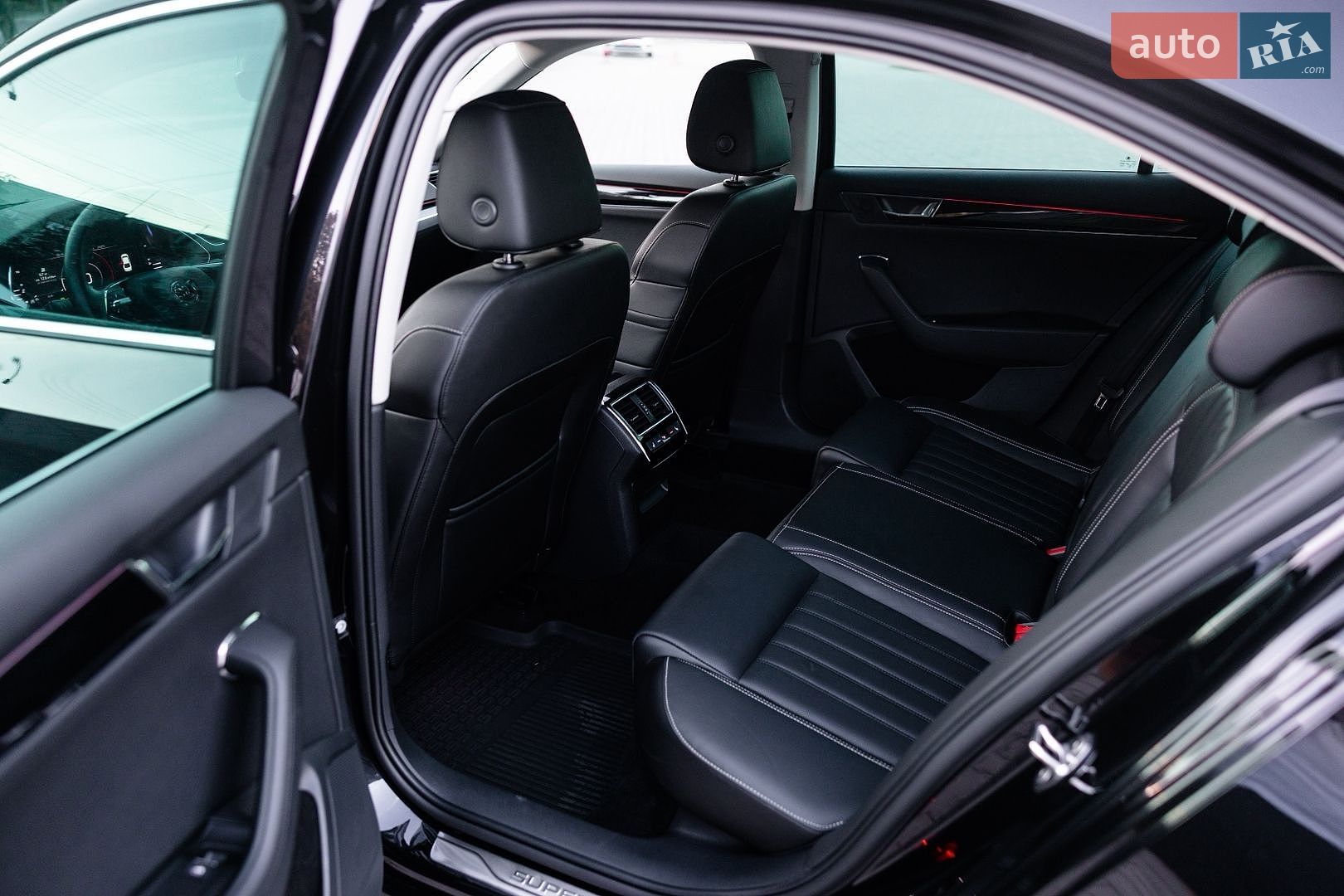Skoda Superb 2021 VIN TMBCR7NP2M7079315 фото оголошення 81 з 118
