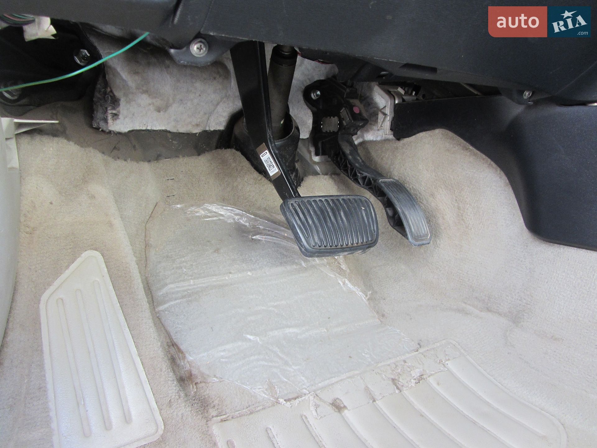 Toyota Avensis 2008 VIN SB1BK76L10E002070 фото оголошення 13 з 92