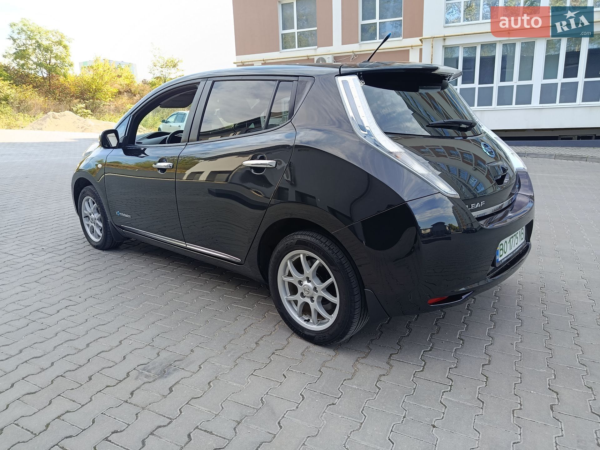Nissan Leaf 2014 VIN SJNFAAZE0U6010303 фото оголошення 3 з 18
