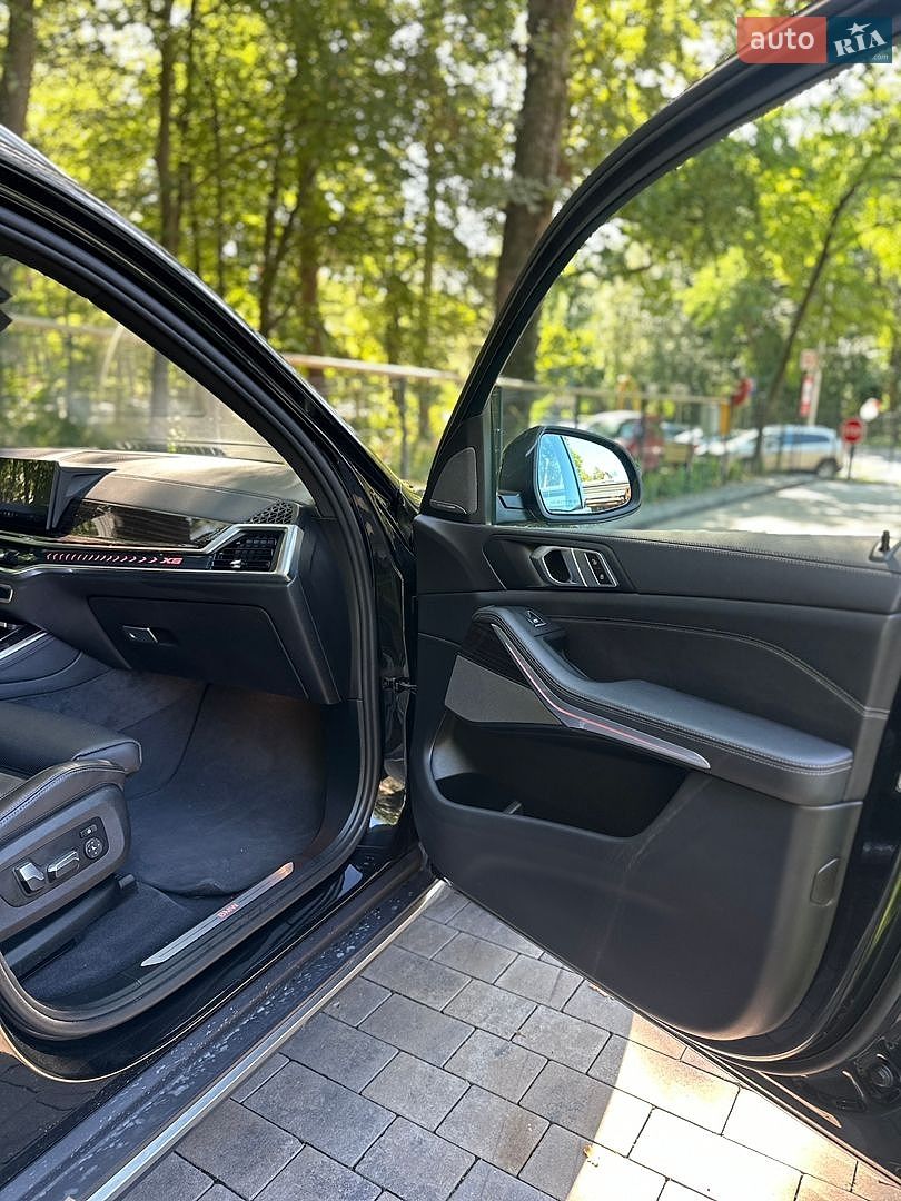BMW X5 2023 VIN 5UX23EU06R9U25933 фото оголошення 35 з 70