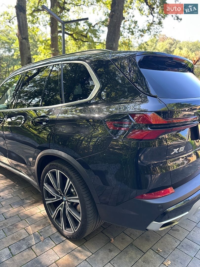 BMW X5 2023 VIN 5UX23EU06R9U25933 фото оголошення 23 з 70