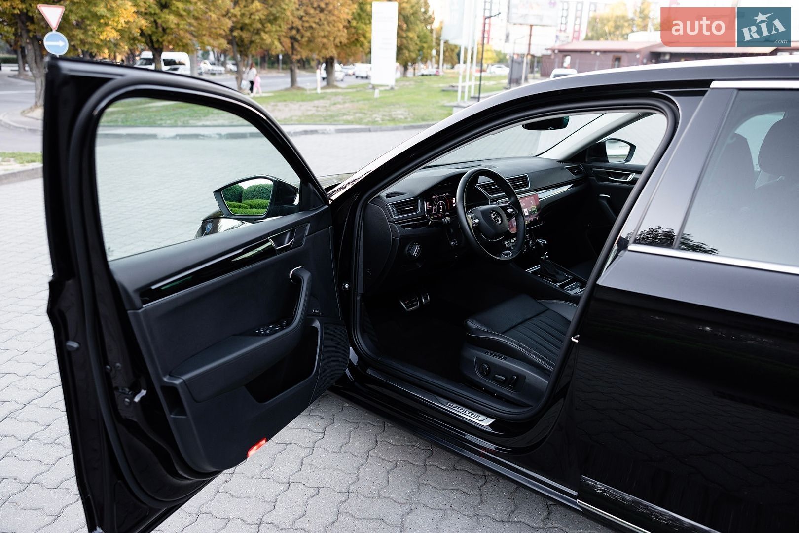 Skoda Superb 2021 VIN TMBCR7NP2M7079315 фото оголошення 17 з 118