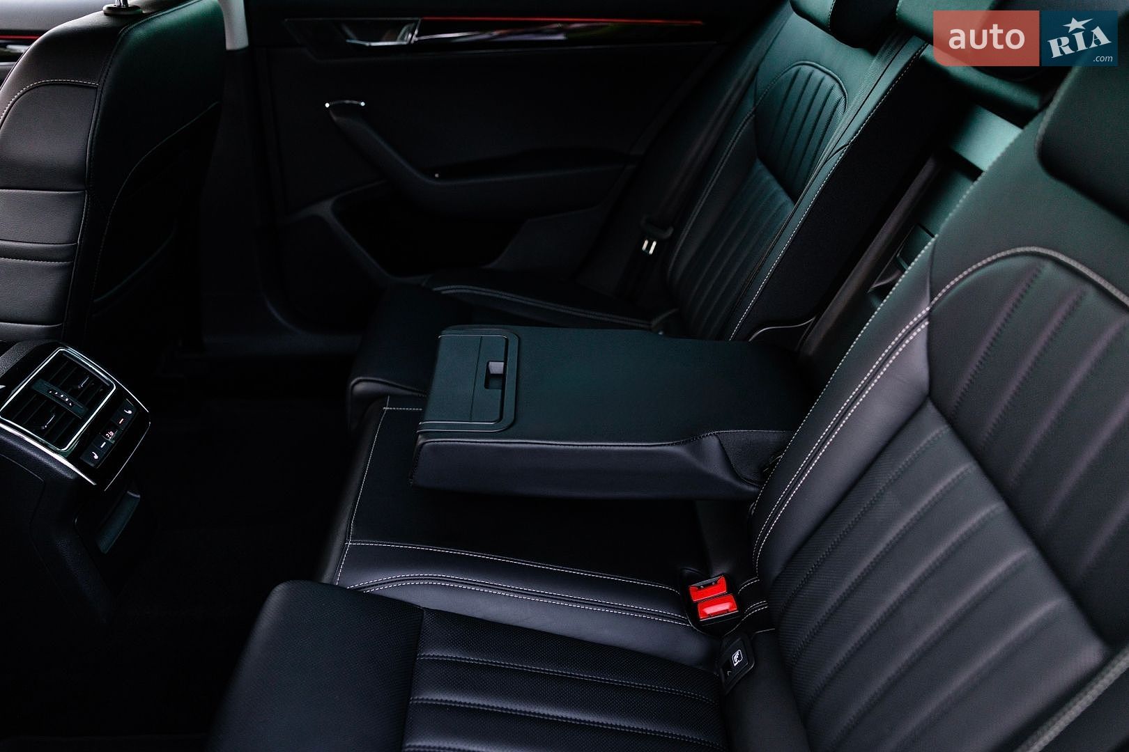 Skoda Superb 2021 VIN TMBCR7NP2M7079315 фото оголошення 83 з 118