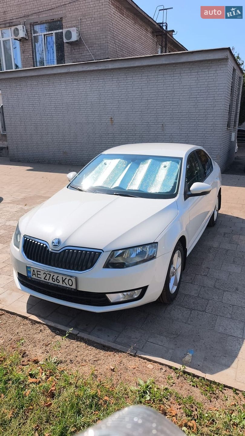 Skoda Octavia 2013 VIN Y6UAC2NE6EB007204 фото оголошення 3 з 19