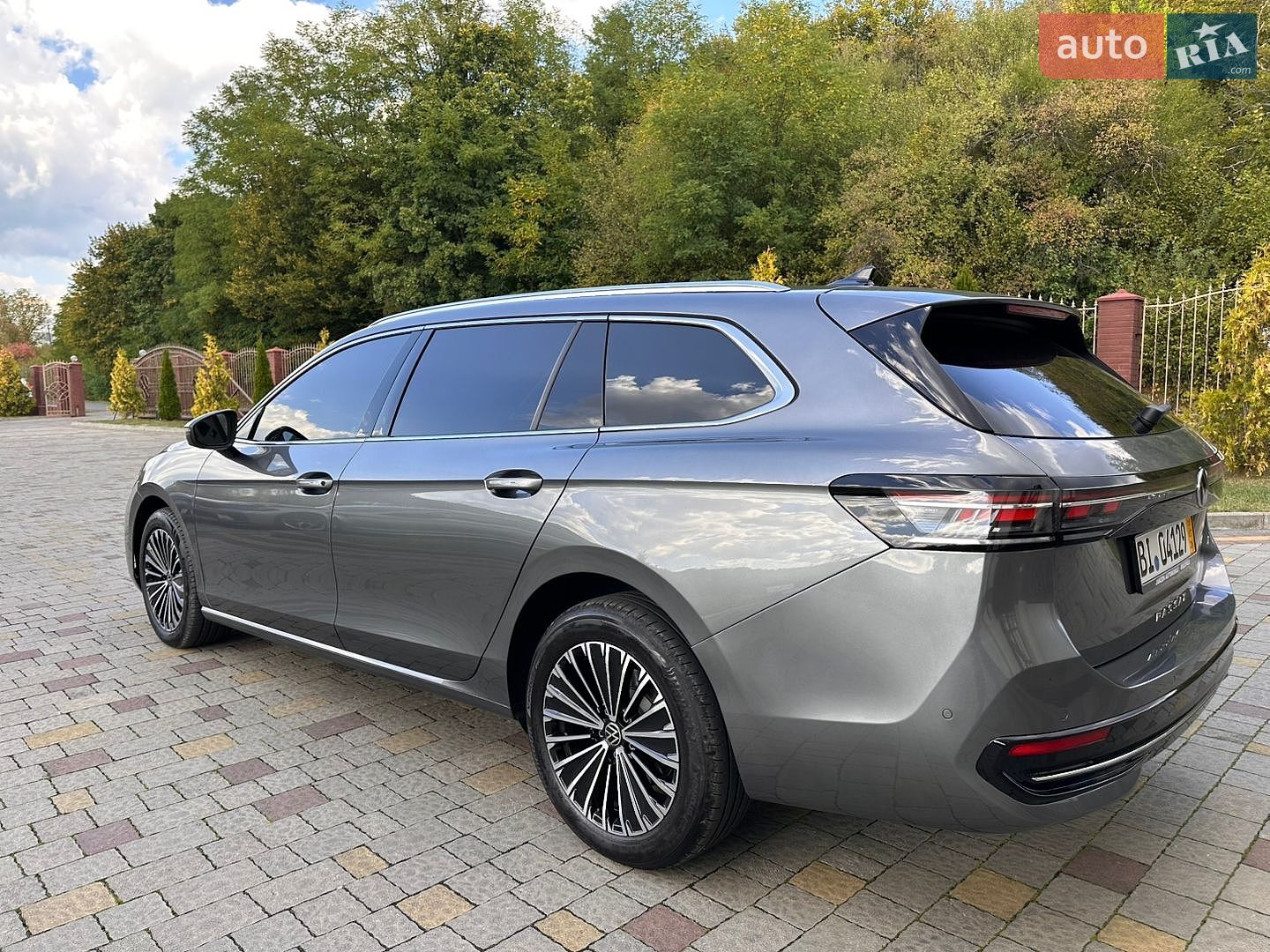 Volkswagen Passat 2025 VIN WVWZZZCJ4RD018870 фото оголошення 11 з 76