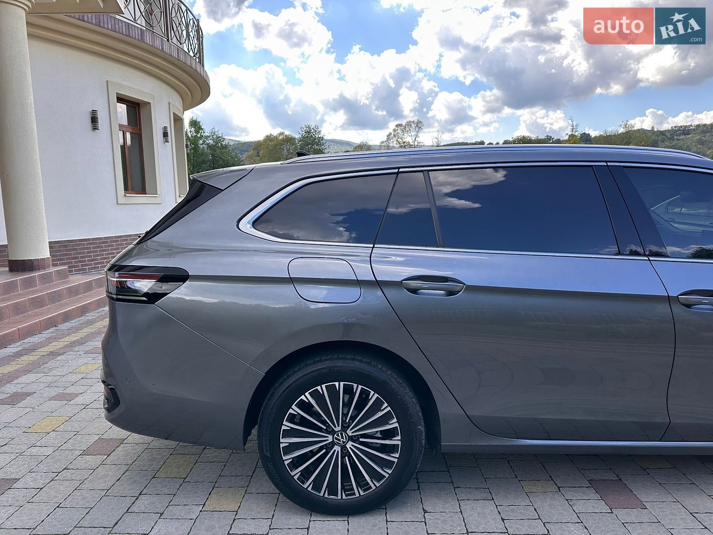 Volkswagen Passat 2025 VIN WVWZZZCJ4RD018870 фото оголошення 8 з 76