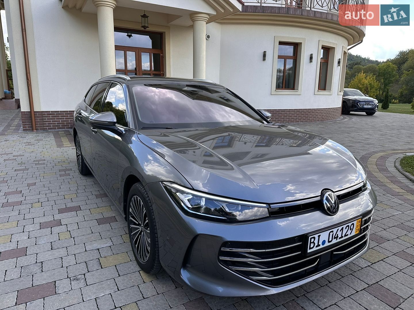 Volkswagen Passat 2025 VIN WVWZZZCJ4RD018870 фото оголошення 3 з 76