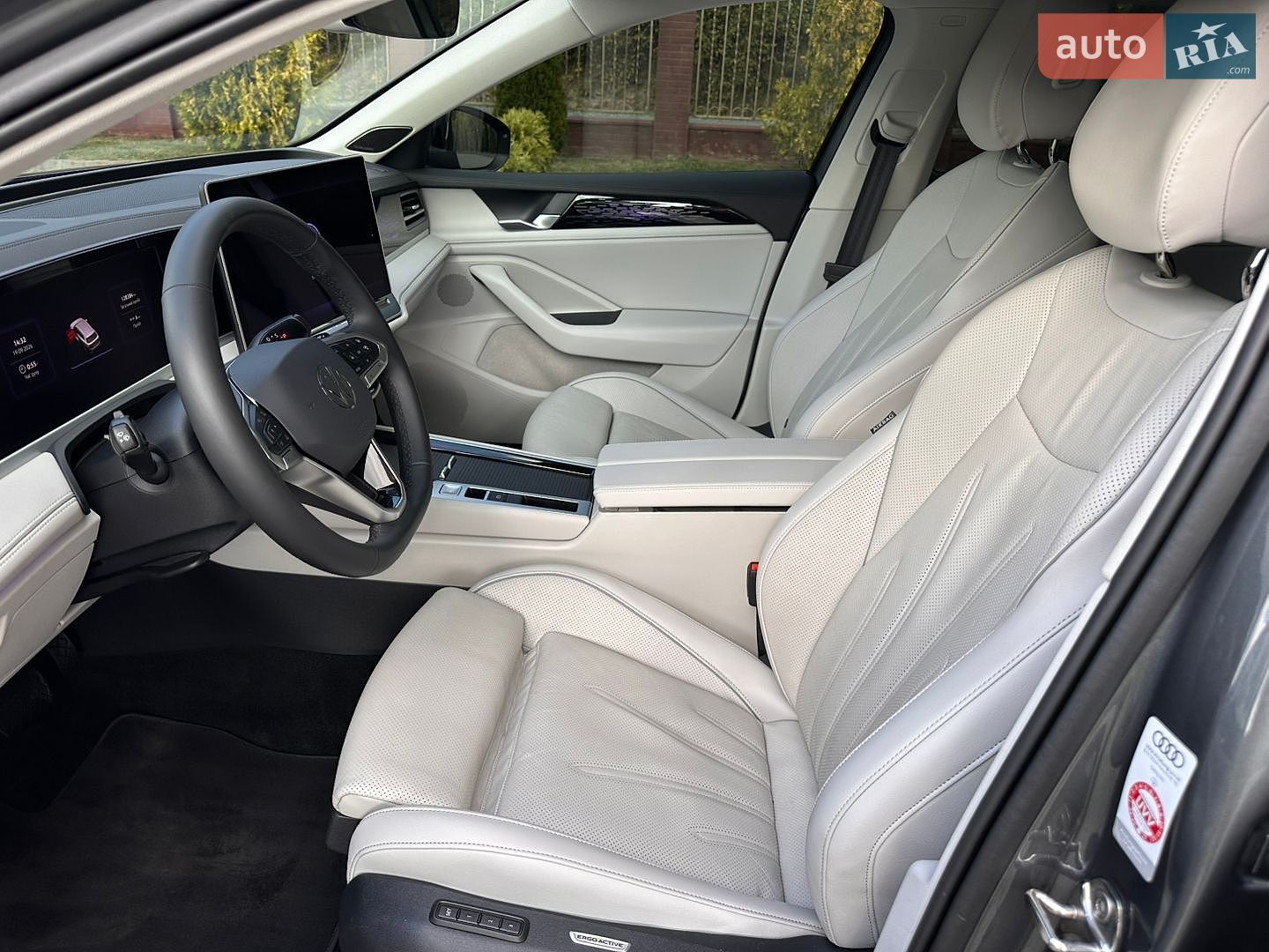 Volkswagen Passat 2025 VIN WVWZZZCJ4RD018870 фото оголошення 33 з 76