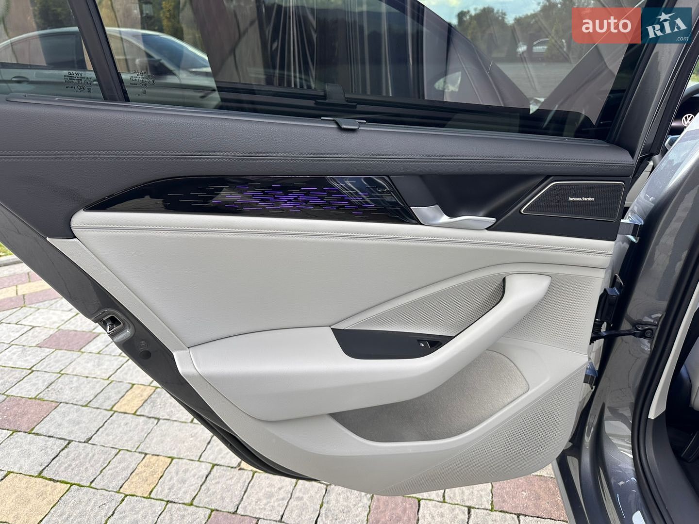 Volkswagen Passat 2025 VIN WVWZZZCJ4RD018870 фото оголошення 37 з 76