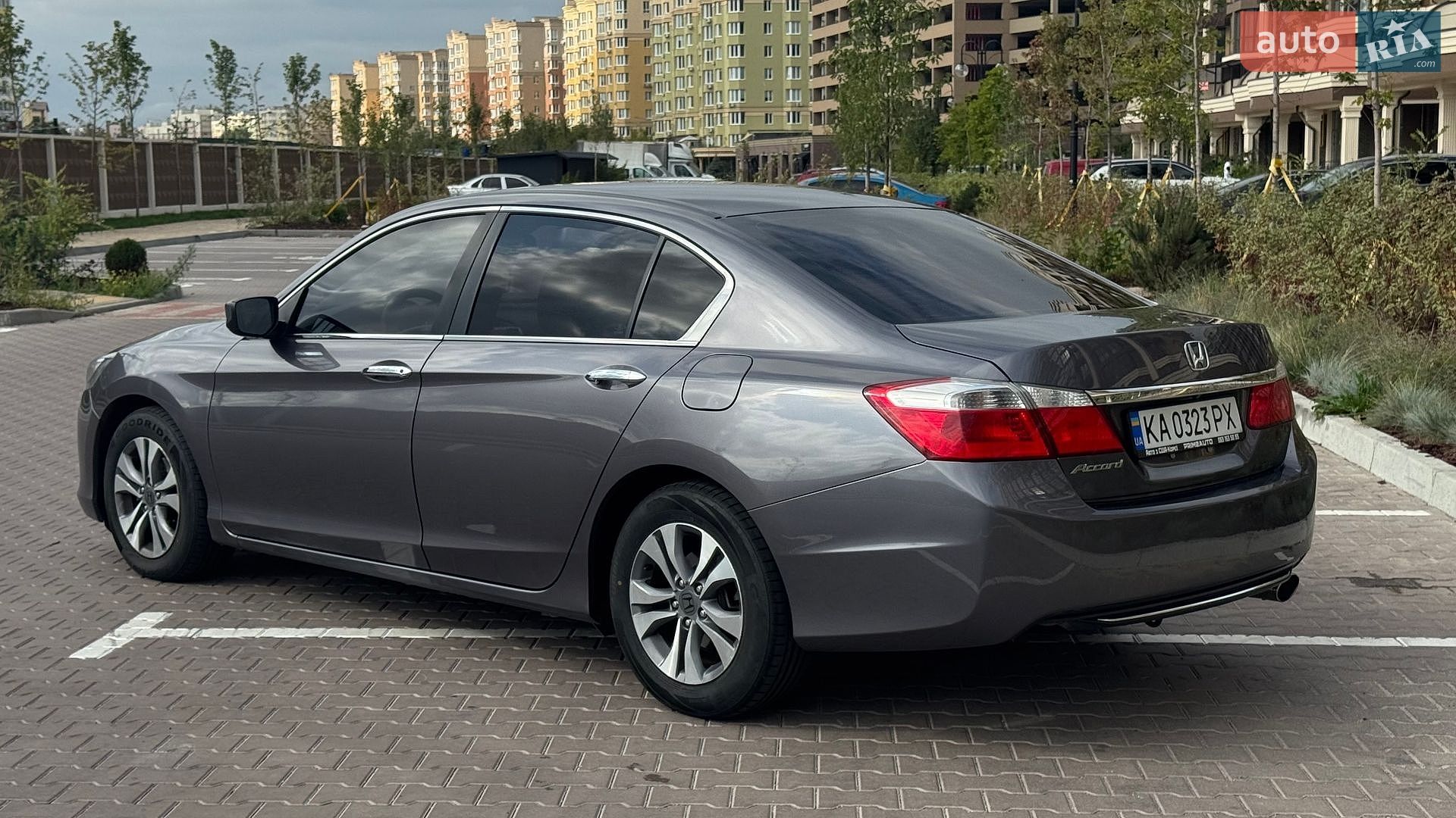 Honda Accord 2015 VIN 1HGCR2F32FA149692 фото оголошення 11 з 24