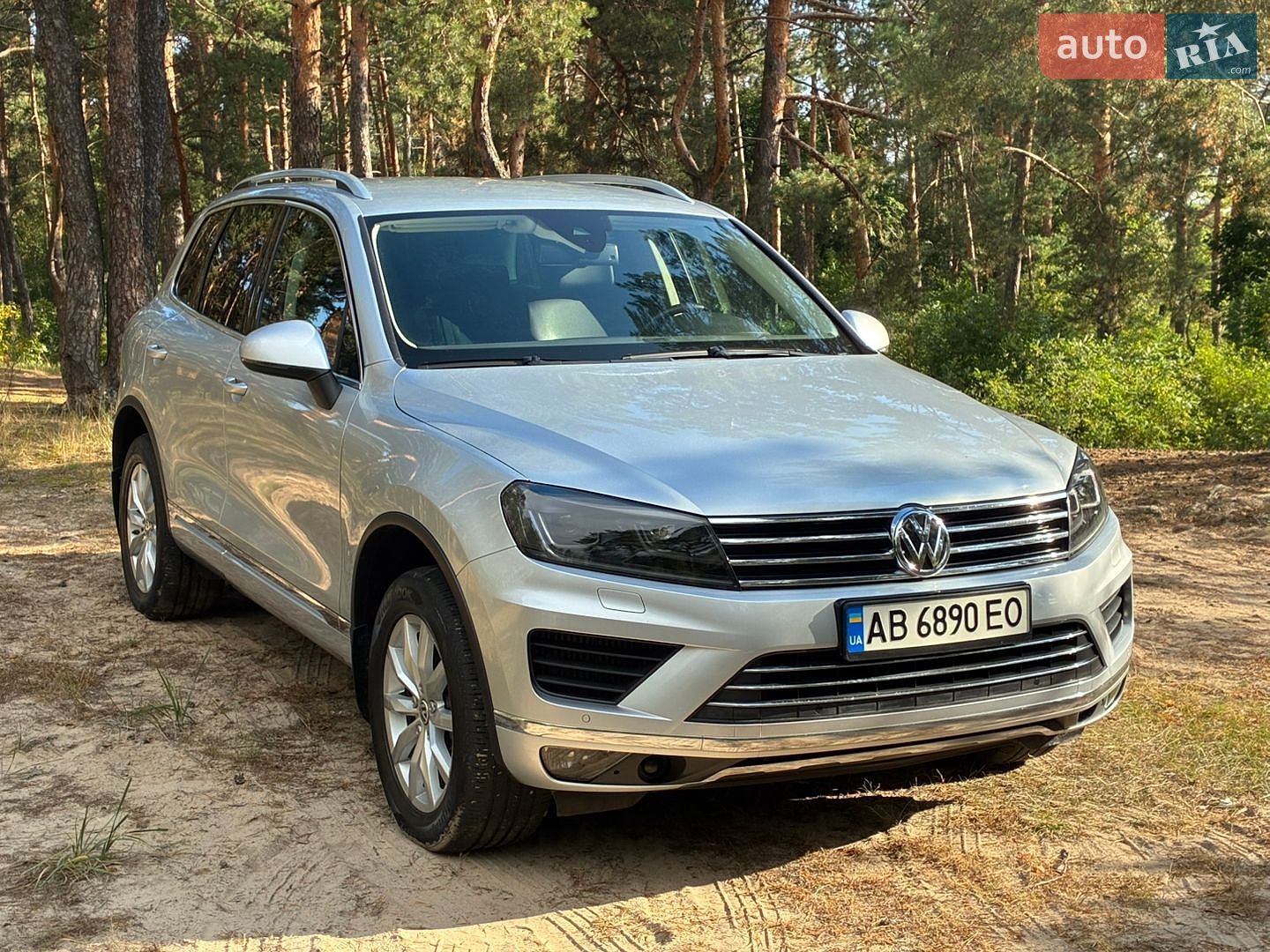 Volkswagen Touareg 2015 VIN WVGEP9BP7GD002472 фото оголошення 2 з 23