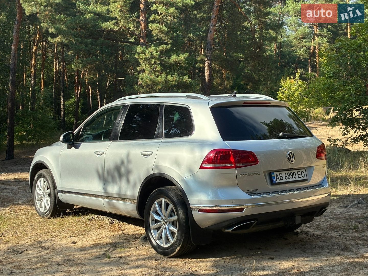 Volkswagen Touareg 2015 VIN WVGEP9BP7GD002472 фото оголошення 4 з 23