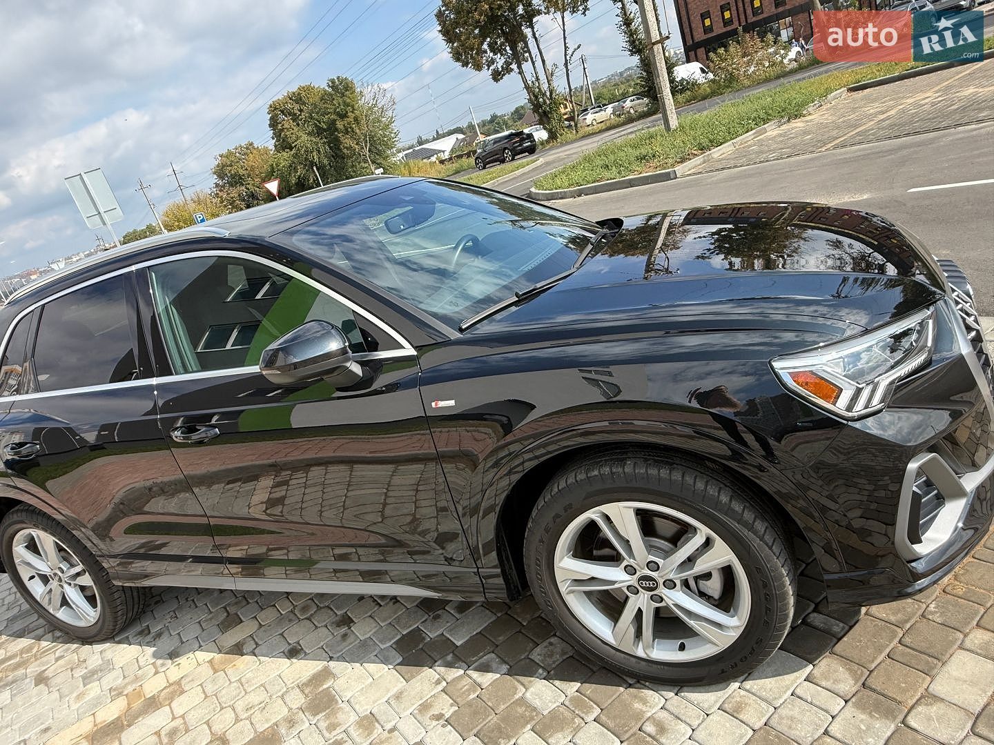 Audi Q3 2023 VIN WA1DECF30R1021583 фото оголошення 3 з 42