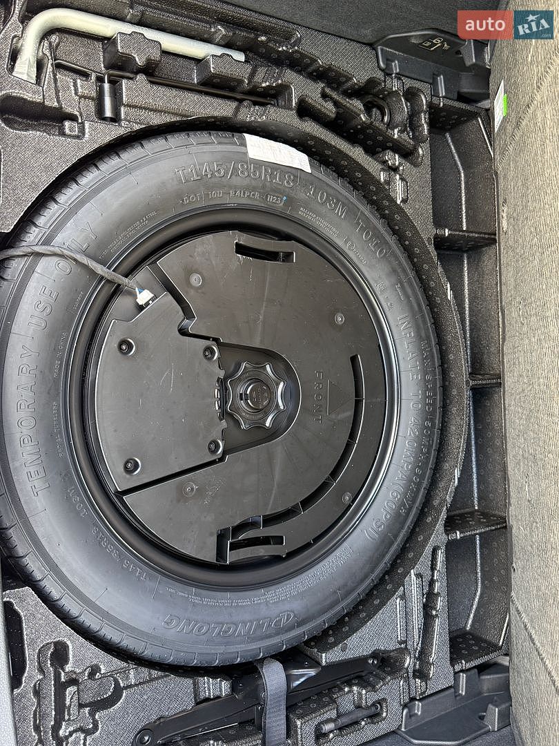 Audi Q3 2023 VIN WA1DECF30R1021583 фото оголошення 35 з 42