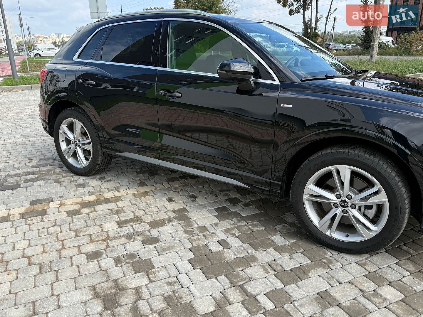 Audi Q3 2023 VIN WA1DECF30R1021583 фото оголошення 8 з 42