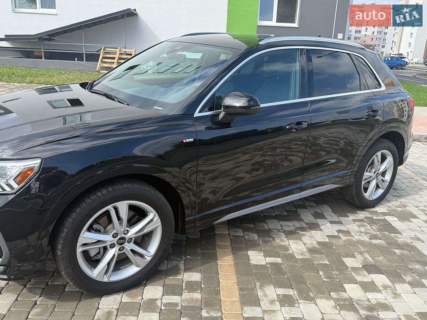 Audi Q3 2023 VIN WA1DECF30R1021583 фото оголошення 11 з 42