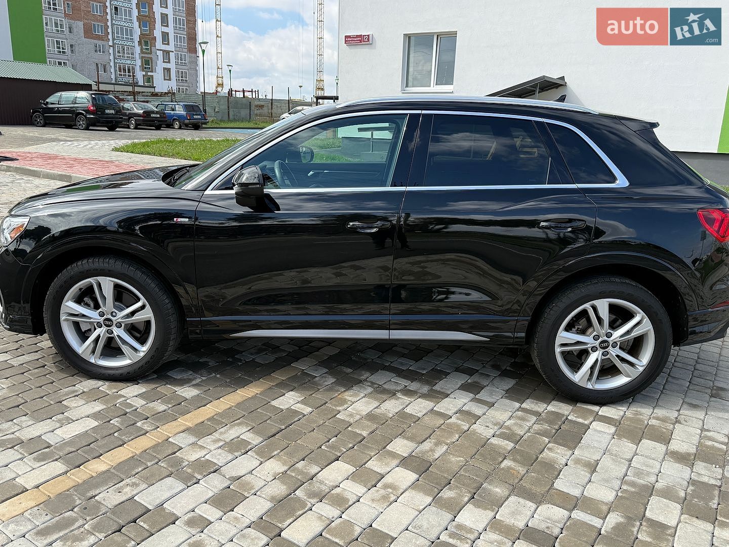 Audi Q3 2023 VIN WA1DECF30R1021583 фото оголошення 17 з 42