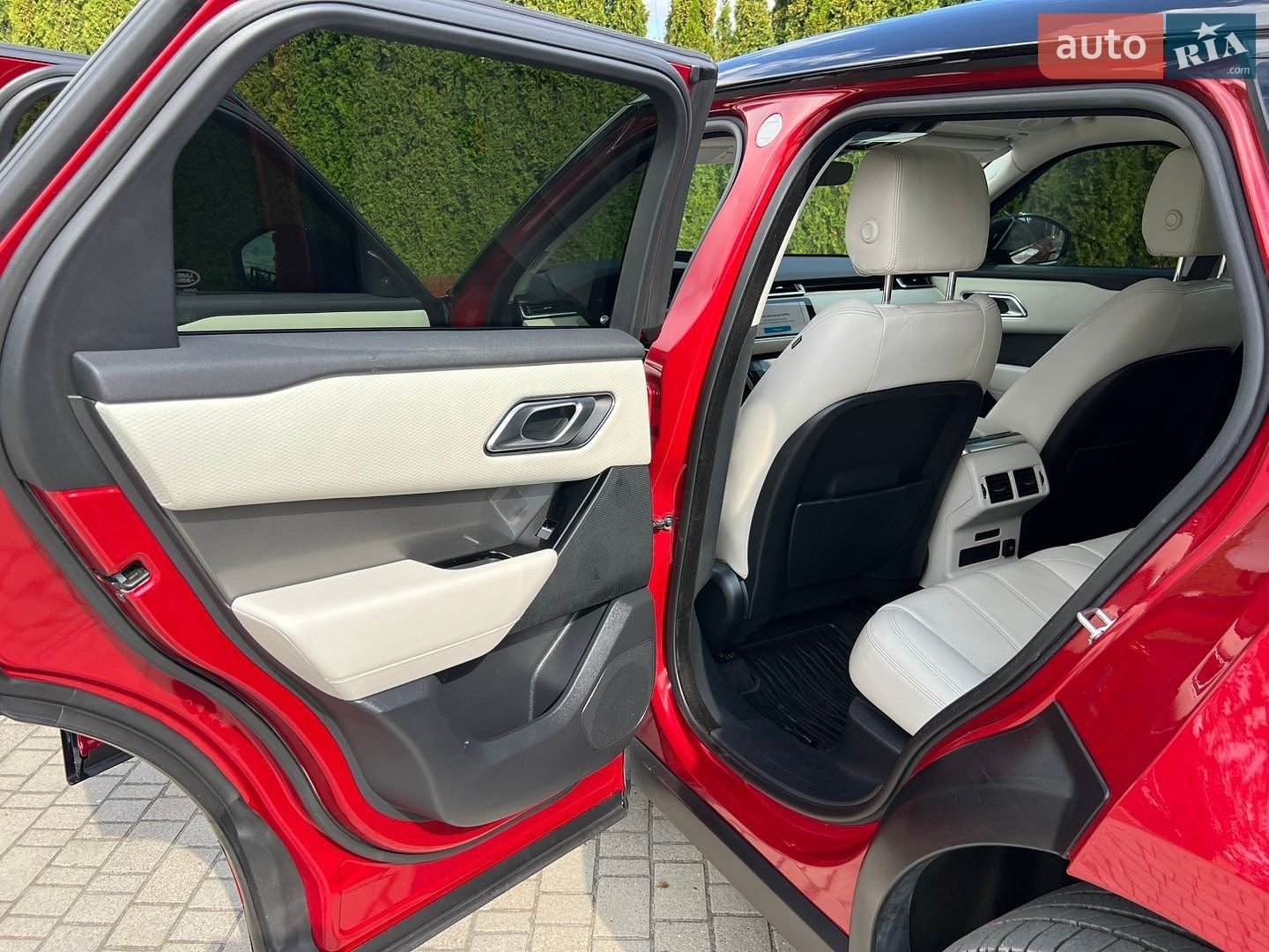 Land Rover Range Rover Velar 2021 VIN SALYJ2EX0MA305766 фото оголошення 31 з 72