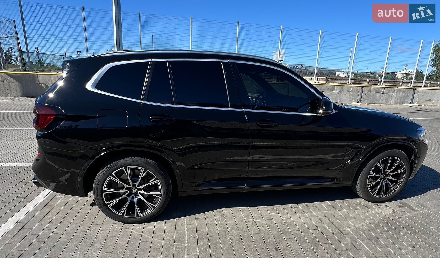 BMW X3 2019 VIN 5UXTR7C5XKLF36623 фото оголошення 7 з 16