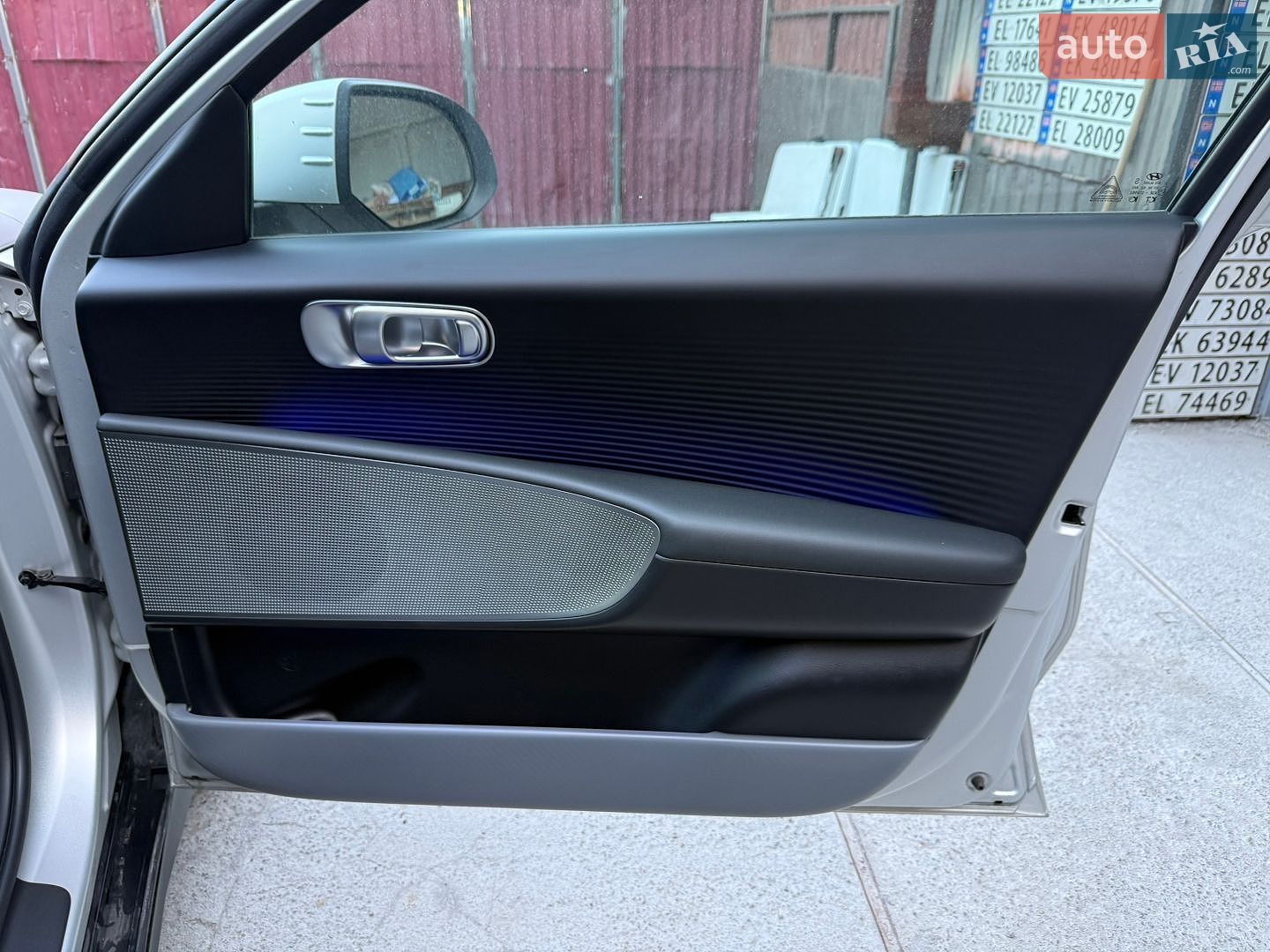 Hyundai Ioniq 6 2023 VIN KMHM34AA4PA041769 фото оголошення 10 з 28