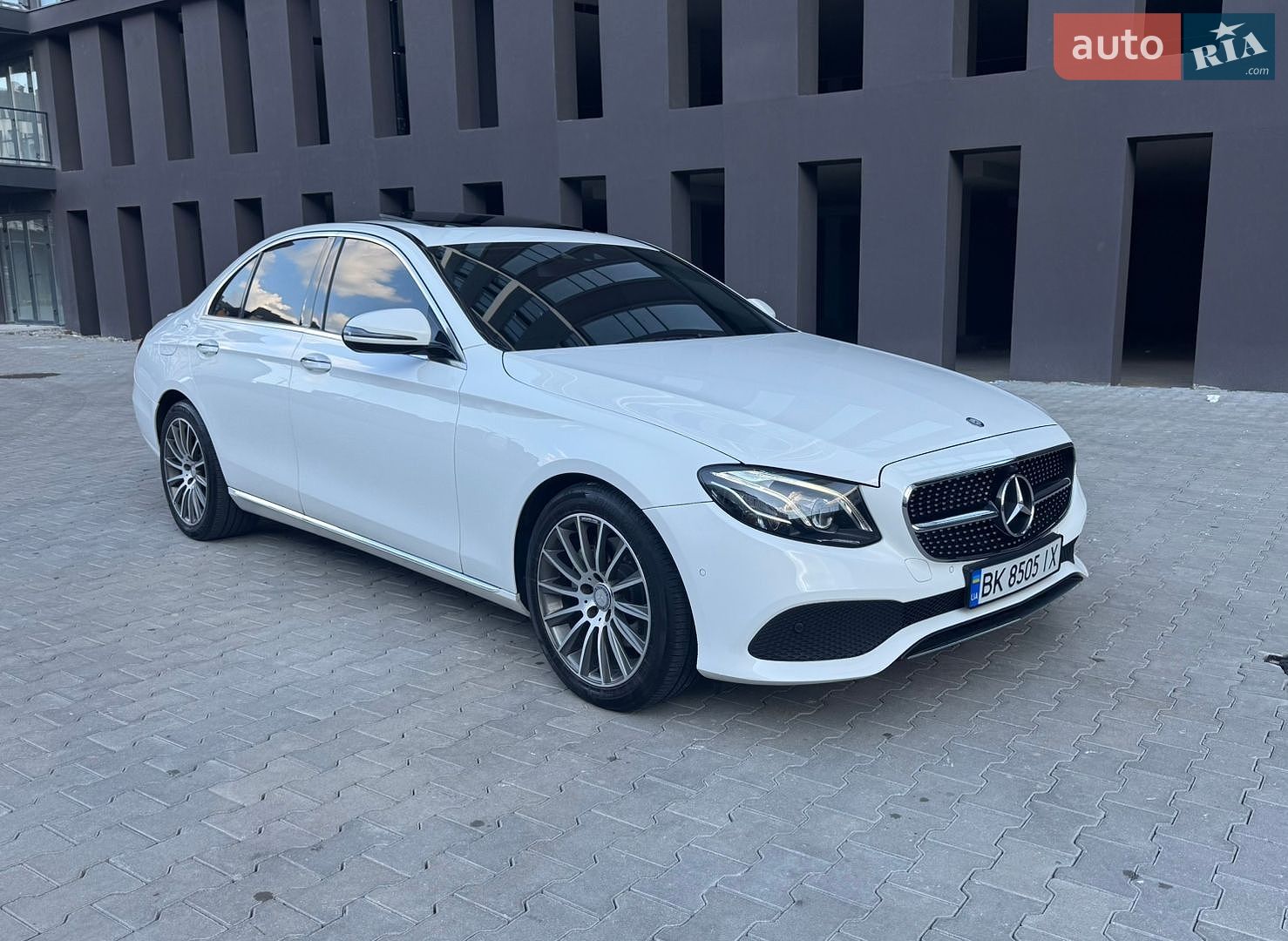 Mercedes-Benz E-Class 2016 VIN WDDZF0FBXHA187662 фото оголошення 9 з 56