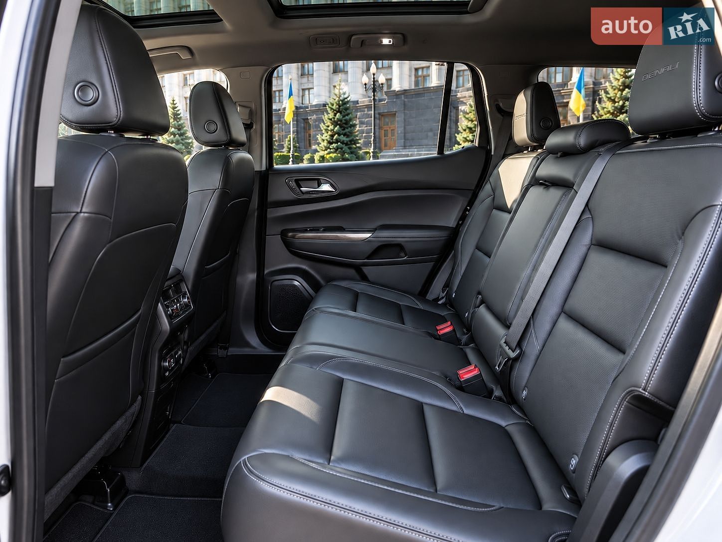 GMC Acadia 2020 VIN 1GKKNML4XLZ187591 фото оголошення 7 з 9