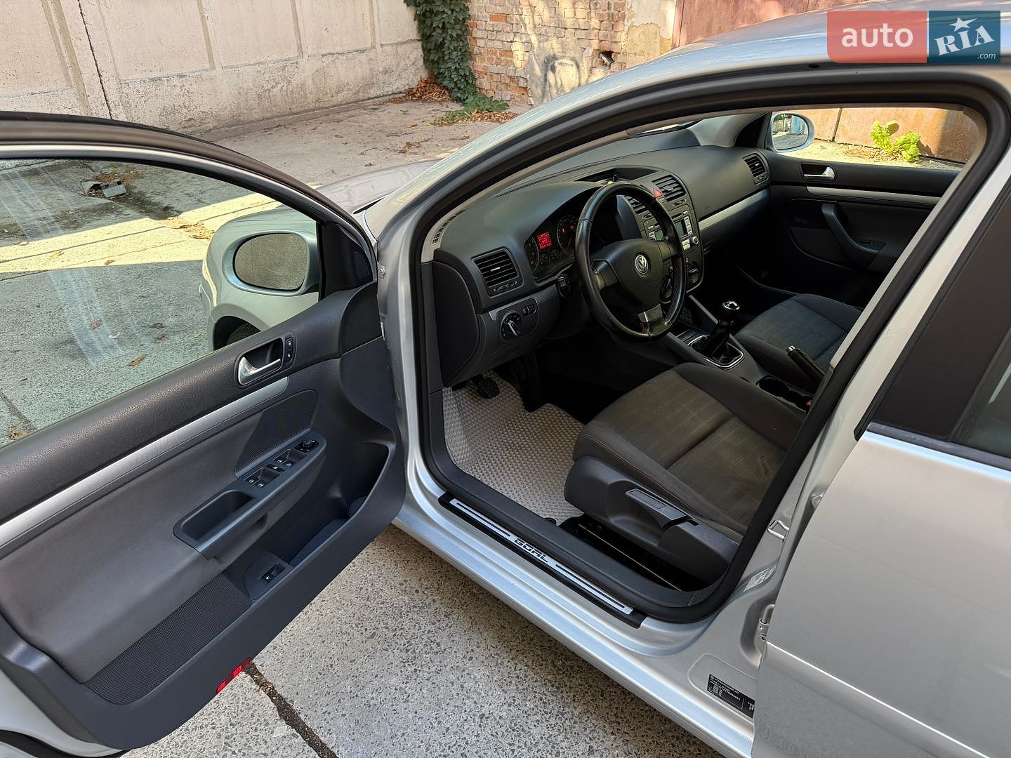 Volkswagen Golf 2006 VIN WVWZZZ1KZ7B060954 фото оголошення 23 з 38