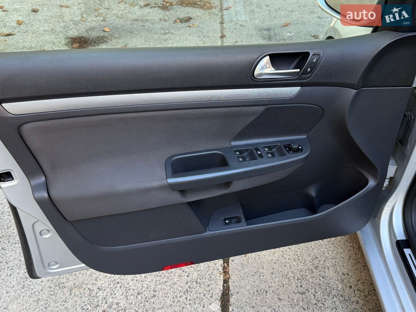 Volkswagen Golf 2006 VIN WVWZZZ1KZ7B060954 фото оголошення 24 з 38