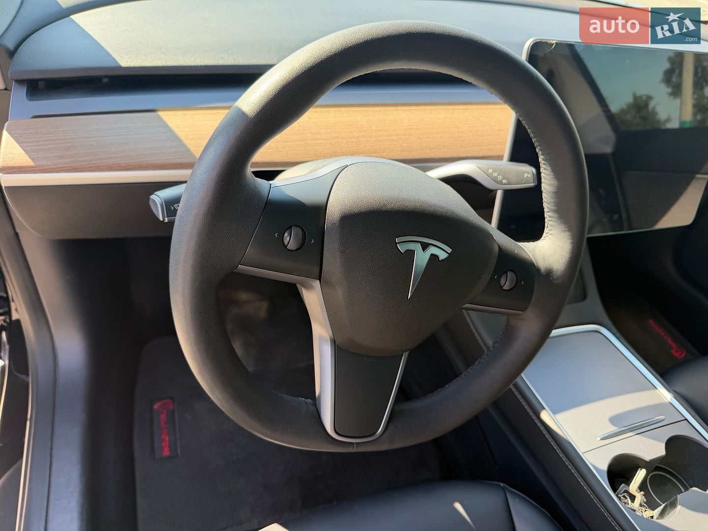 Tesla Model 3 2023 VIN 5YJ3E1EA3PF481041 фото оголошення 6 з 8