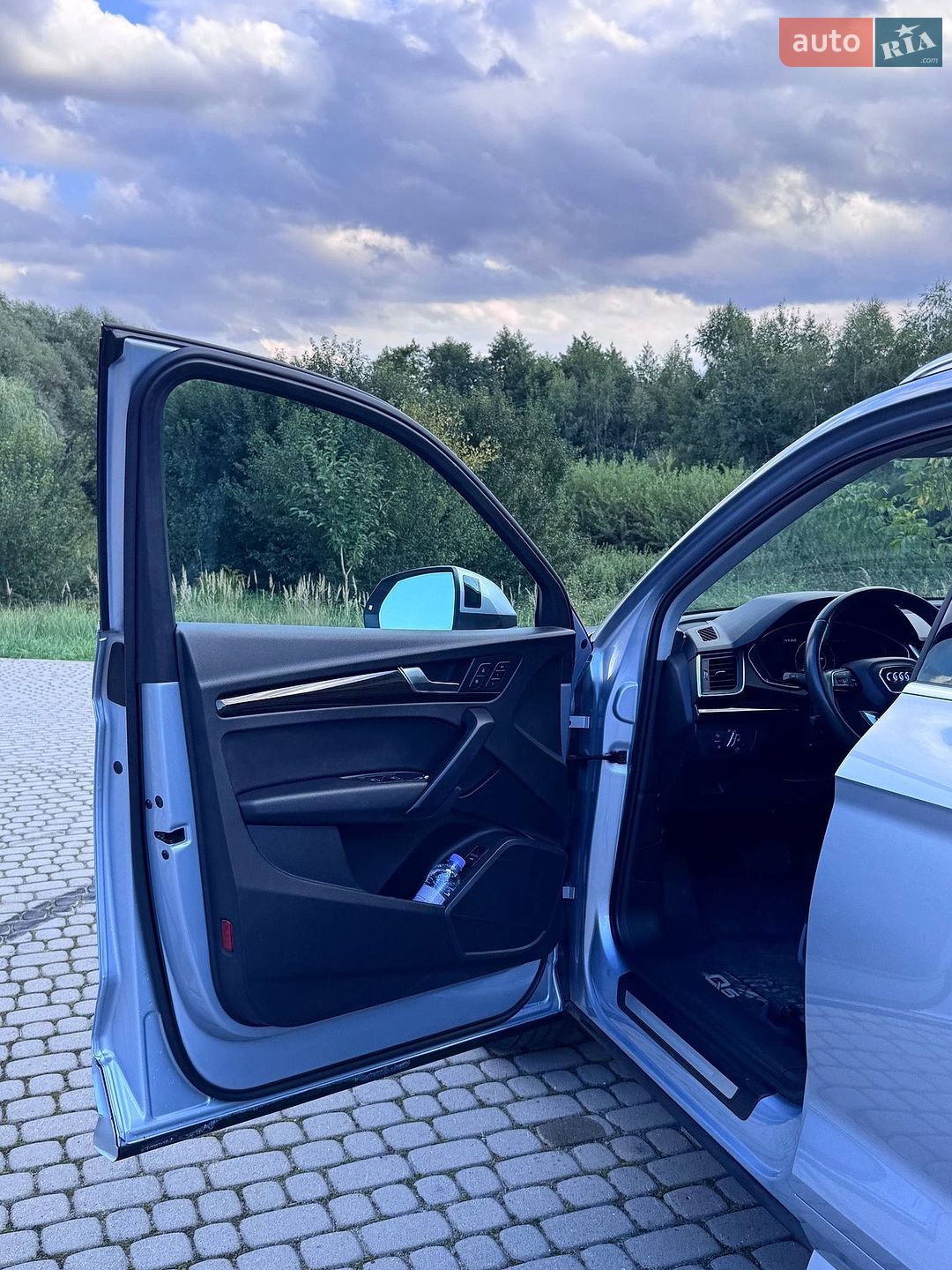 Audi Q5 2018 VIN WA1BNAFY4J2238074 фото оголошення 10 з 35