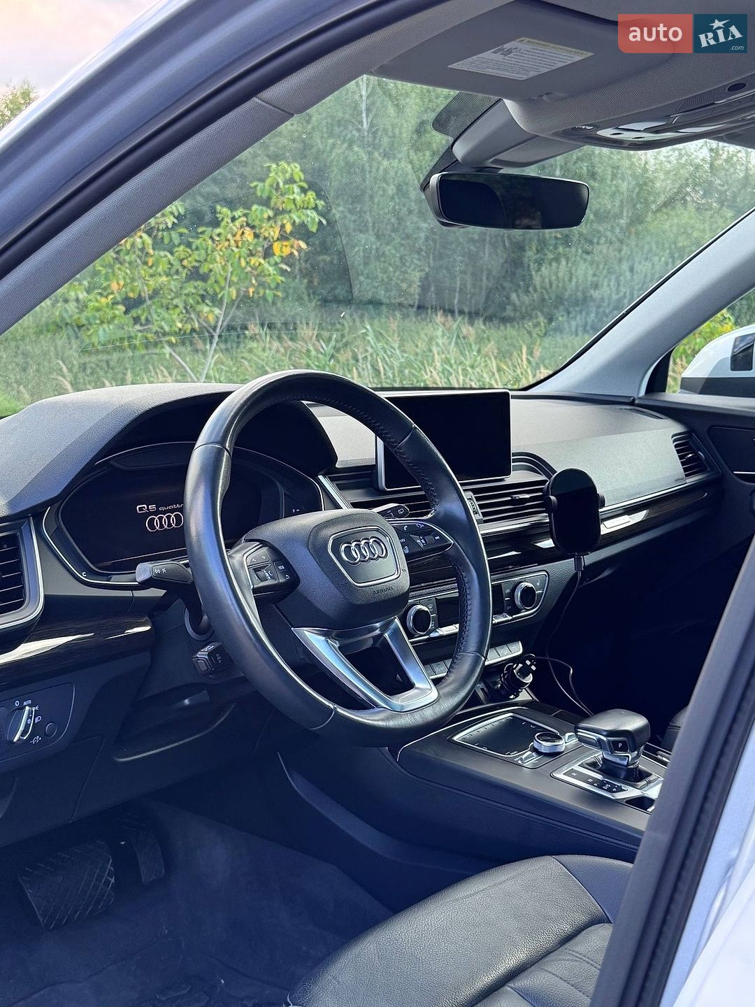 Audi Q5 2018 VIN WA1BNAFY4J2238074 фото оголошення 11 з 35
