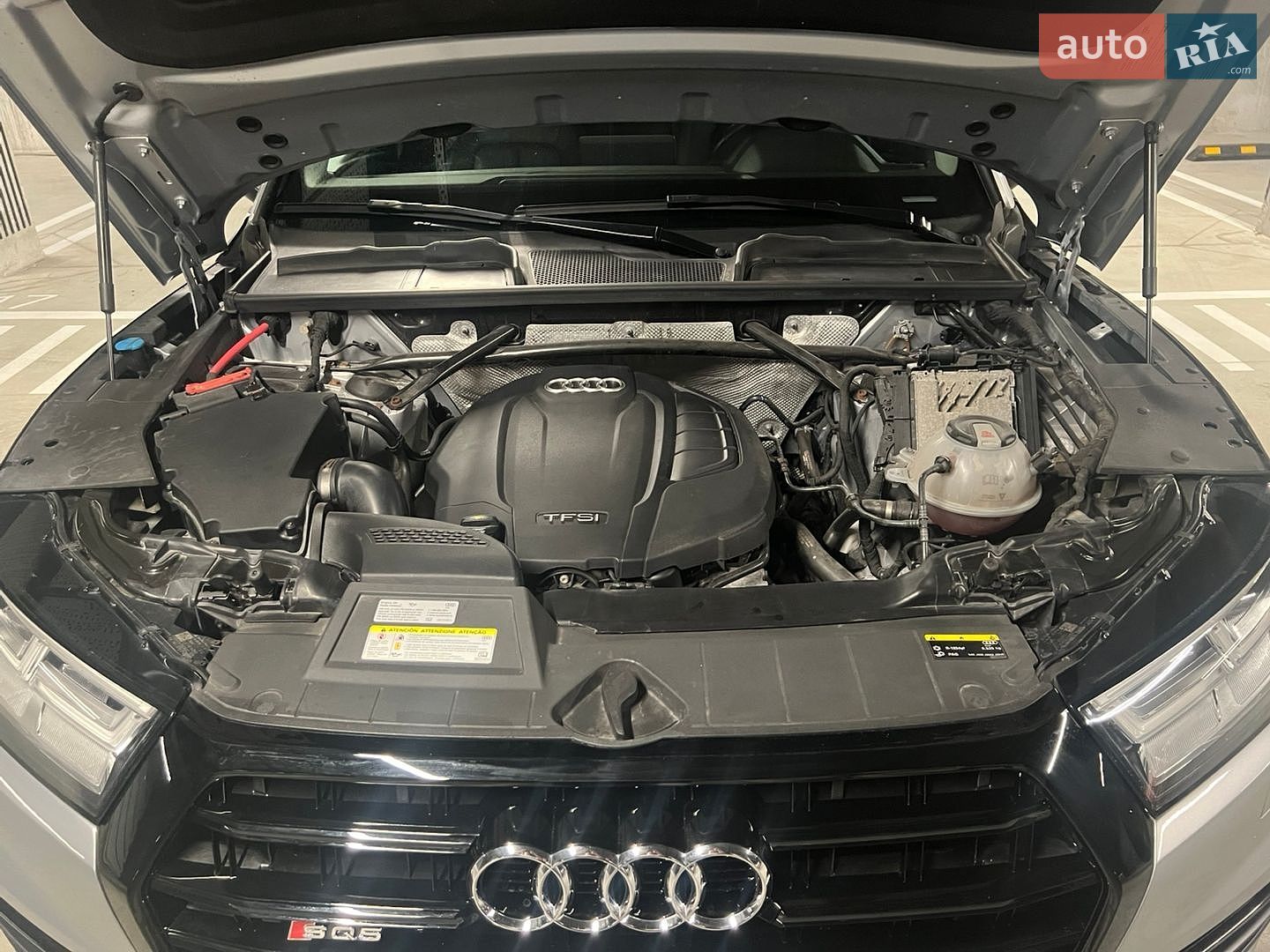 Audi Q5 2018 VIN WA1BNAFY4J2238074 фото оголошення 35 з 35