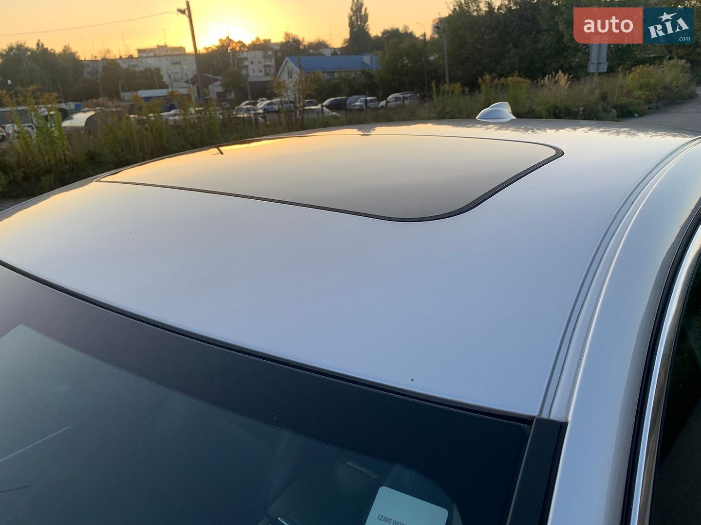 Volvo S60 2018 VIN LYV402TK2JB172805 фото оголошення 9 з 18