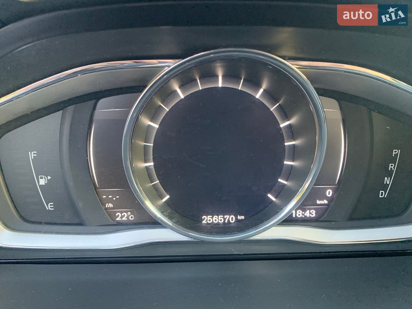 Volvo S60 2018 VIN LYV402TK2JB172805 фото оголошення 18 з 18