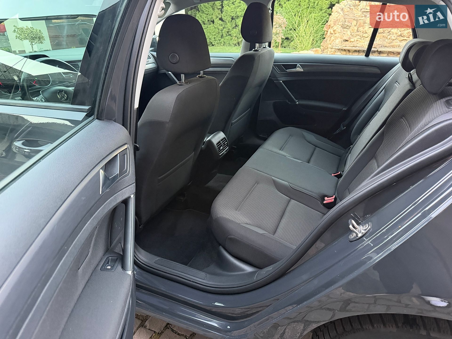 Volkswagen e-Golf 2020 VIN WVWZZZAUZLW912295 фото оголошення 22 з 27