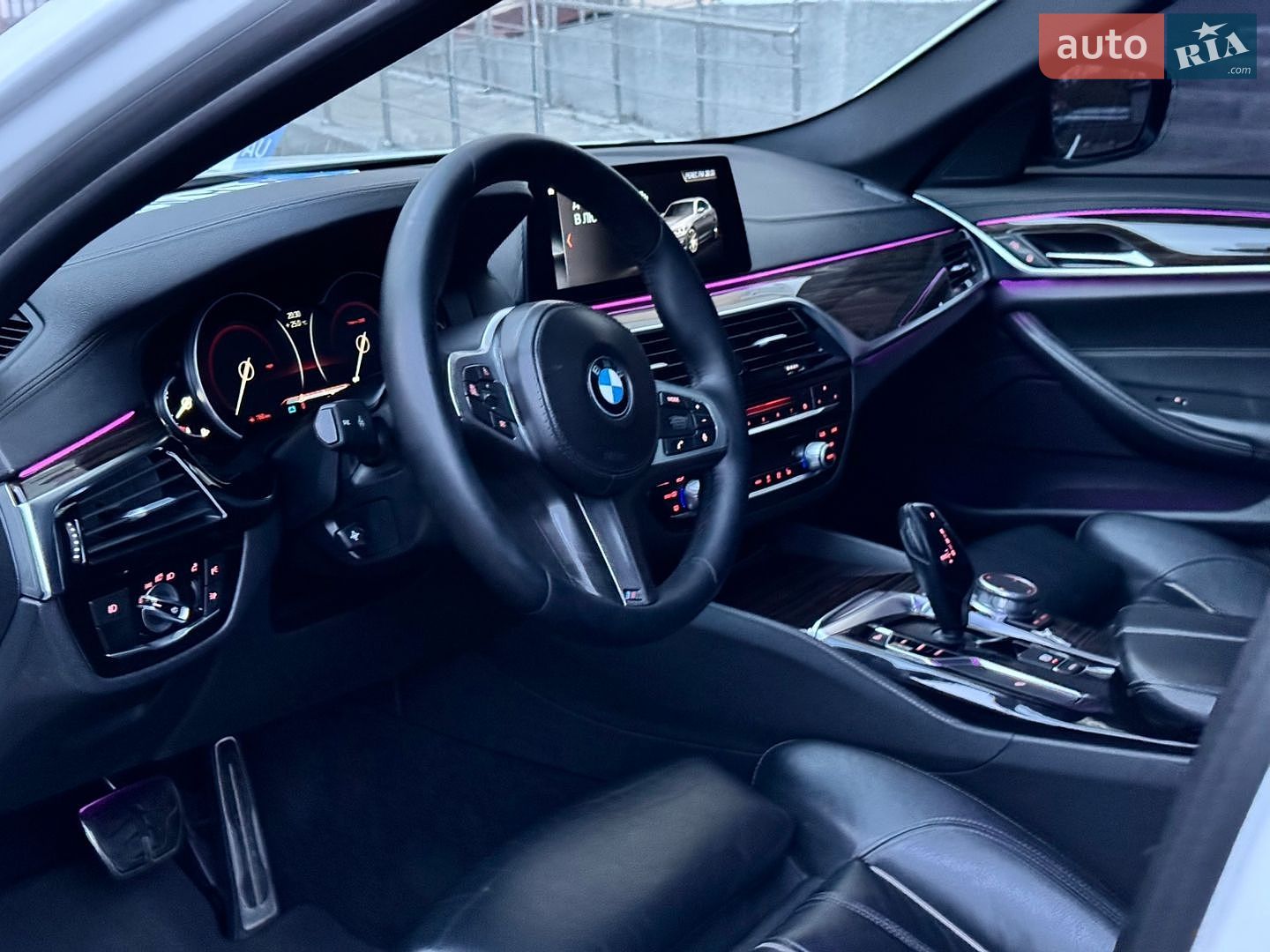 BMW 5 Series 2017 VIN WBAJE5C50JWA94809 фото оголошення 24 з 25
